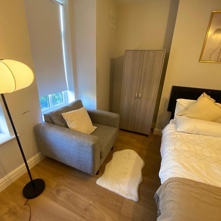 Extra Large Room In New House At Citywest Dublin Zewnętrze zdjęcie