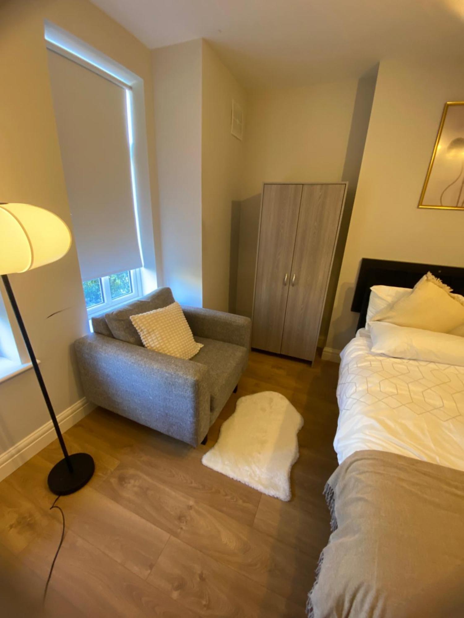 Extra Large Room In New House At Citywest Dublin Zewnętrze zdjęcie