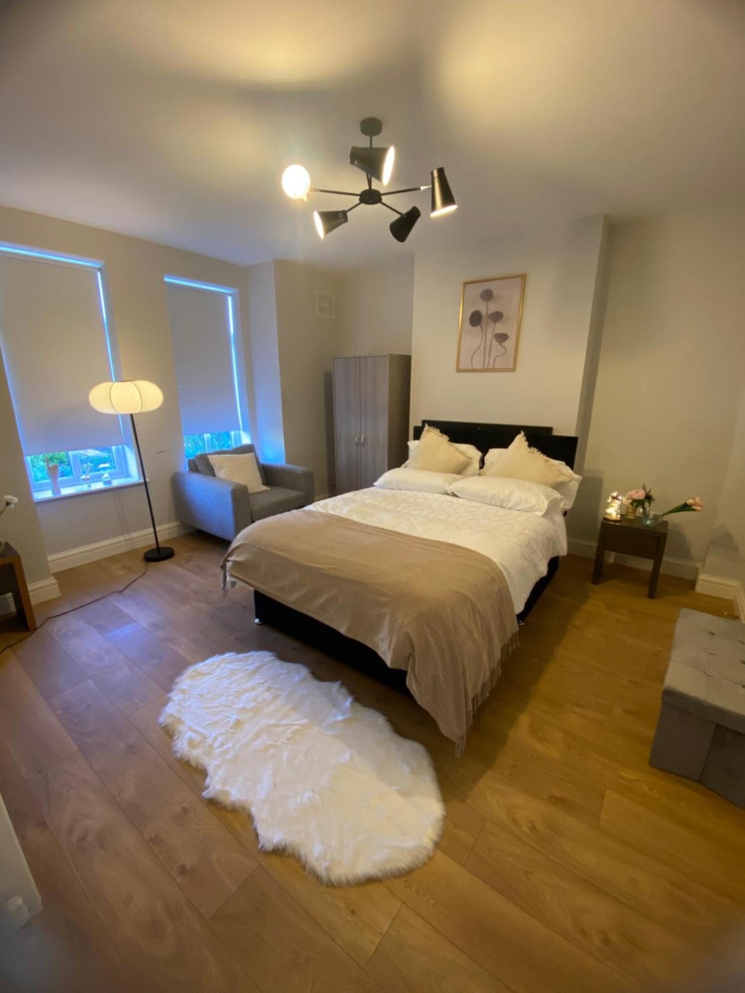 Extra Large Room In New House At Citywest Dublin Zewnętrze zdjęcie
