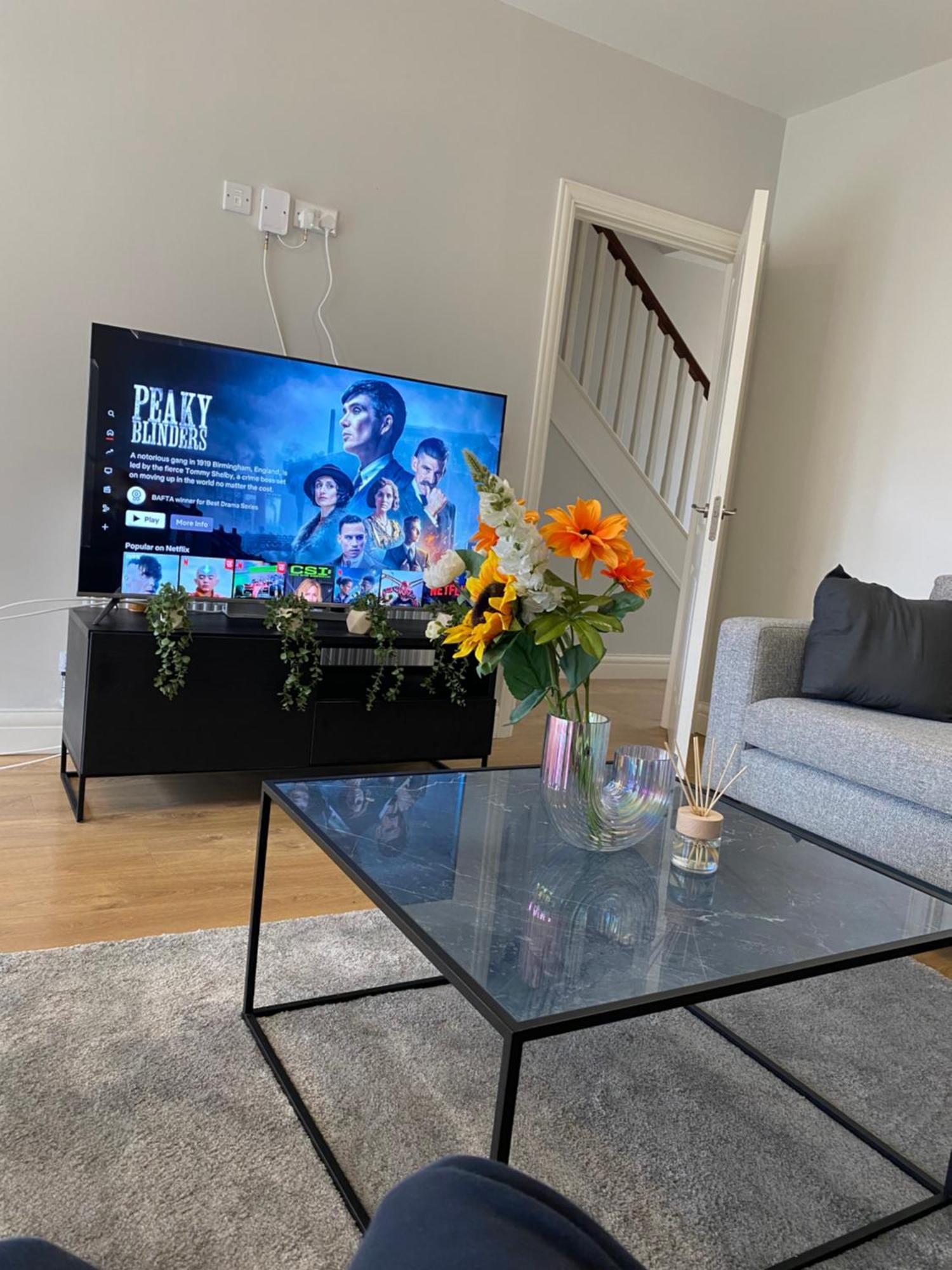 Extra Large Room In New House At Citywest Dublin Zewnętrze zdjęcie